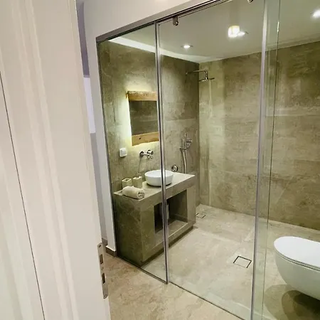 Aeris Pori Semi Basement Villa Koufonisia