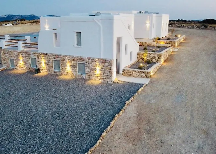 Aeris Pori Semi Basement Villa Koufonisia